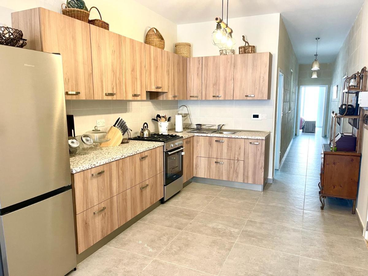 Ta Phyllis - Apartments & Villas With Sunset & Sea Views Għajnsielem Exterior foto